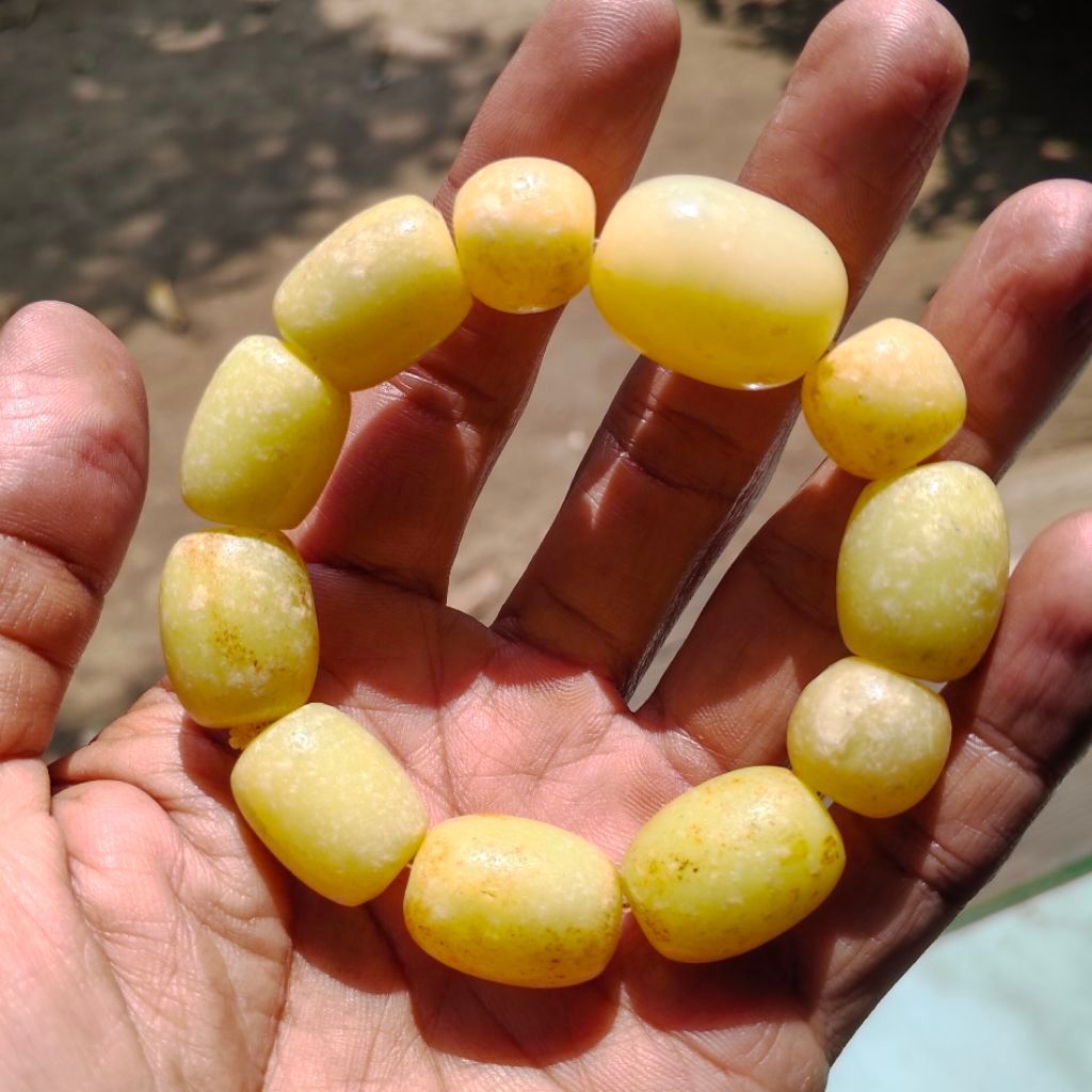 GELANG BAHRAB LAWAS LANGKA / KATILAYU WARNA GADING