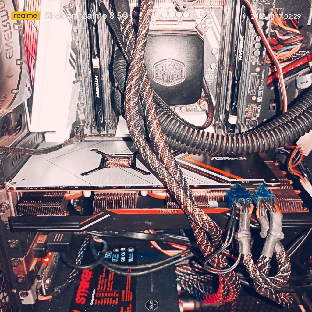 Asrock challenger AMD Radeon RX 5700 XT OC version