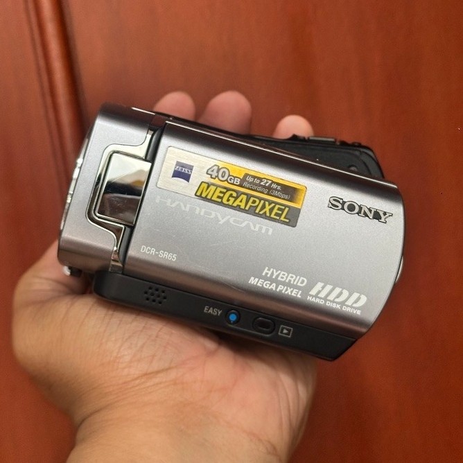 Handycam SONY DCR-SR65 HDD 40GB Hidup