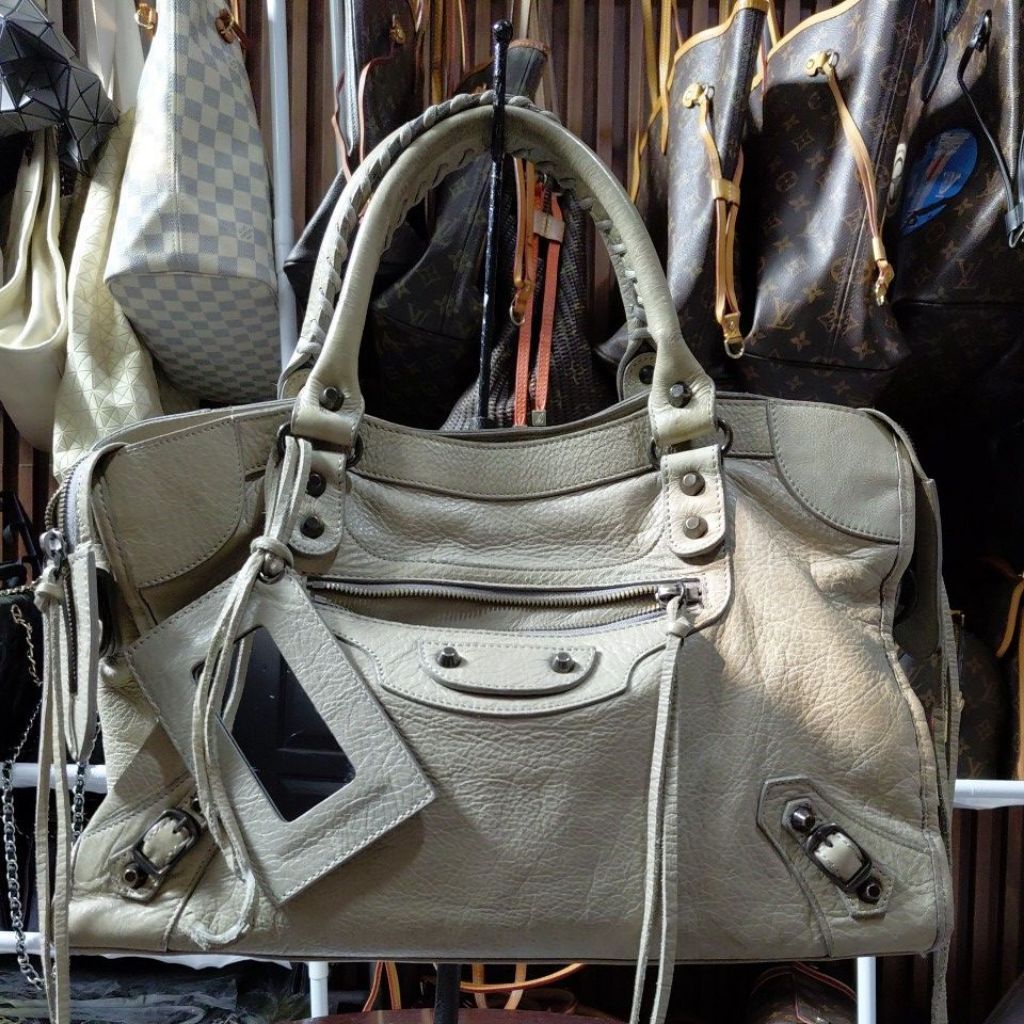 tas preloved / second bal3n size 38cm