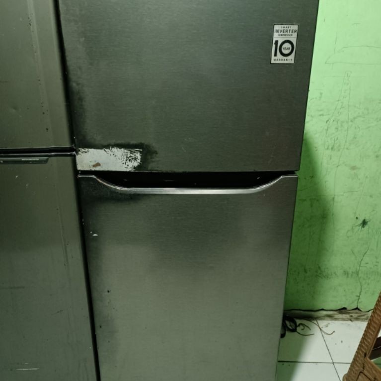 kulkas second 2pintu LG inverter