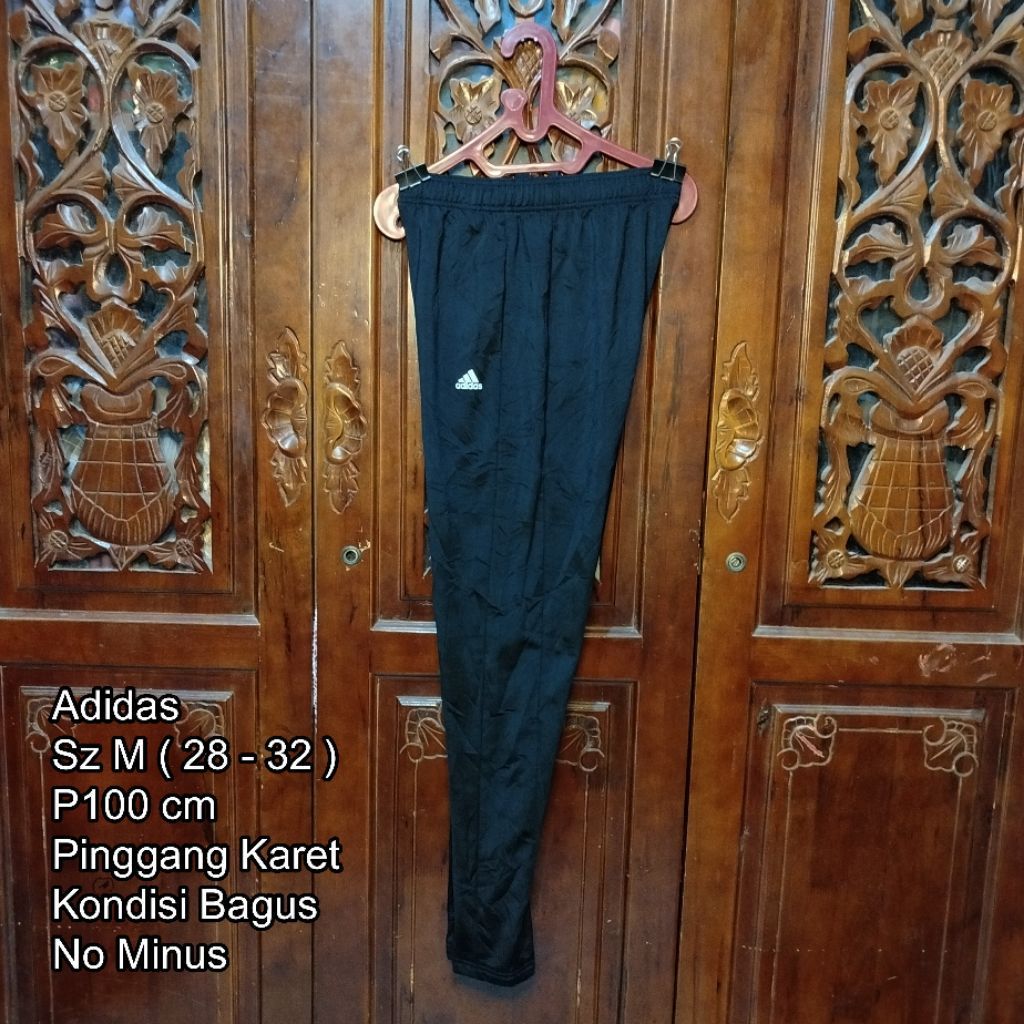 CELANA PANJANG TRAINING ADIDAS SIZE M BEKAS SECOND