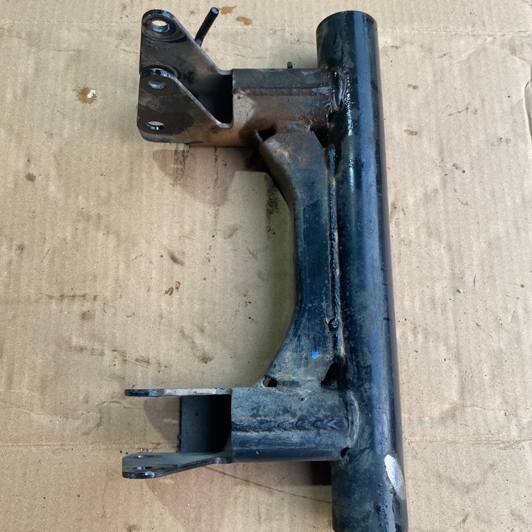 Mounting dudukan mesin yamaha Aerox 155 old lexi 155 original copotan motor