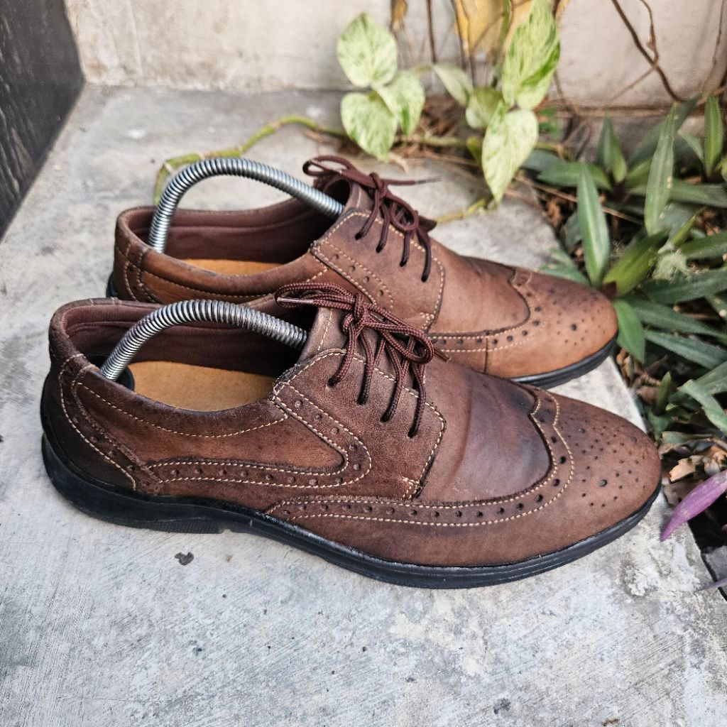 sepatu second wingtip jimjoker size 42(27cm)