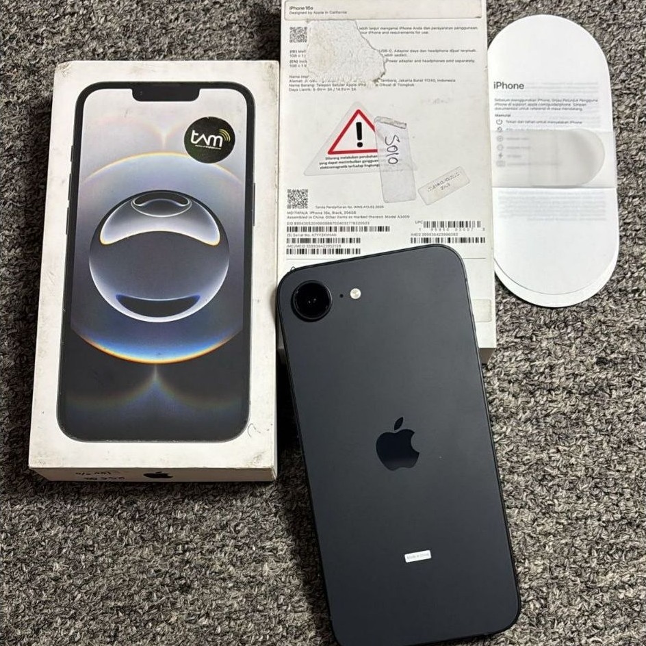 iPhone 16E 256gb iBox black