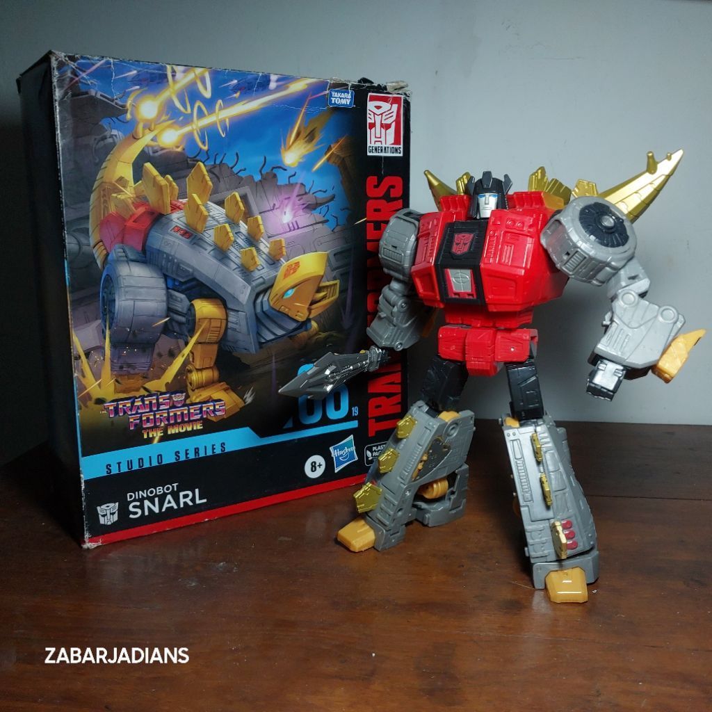 Snarl Transformers Studio Series 86 Leader class
