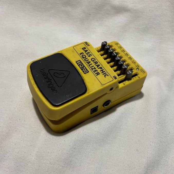 Behringer EQ-700 Equalizer Pedal Gitar Bass