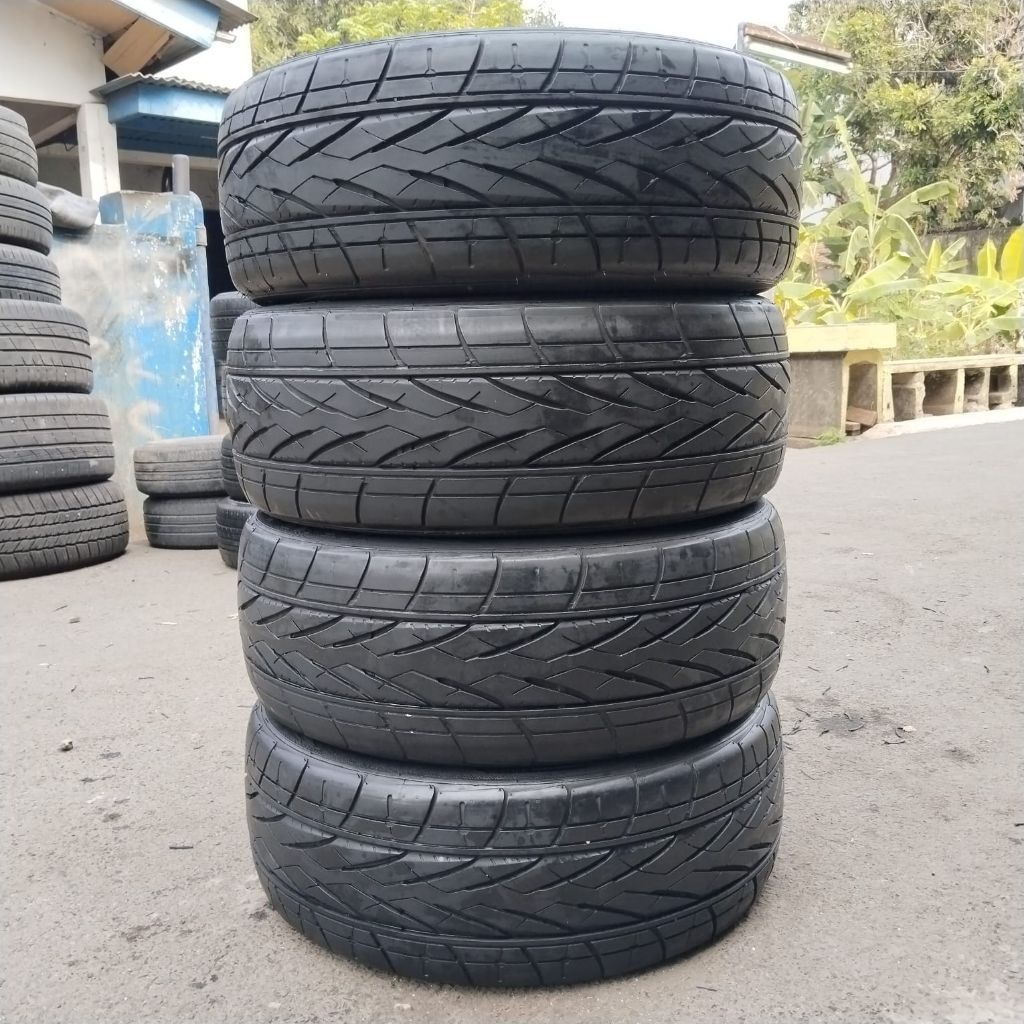 Ban Forceum HEXA-R 205/50R17