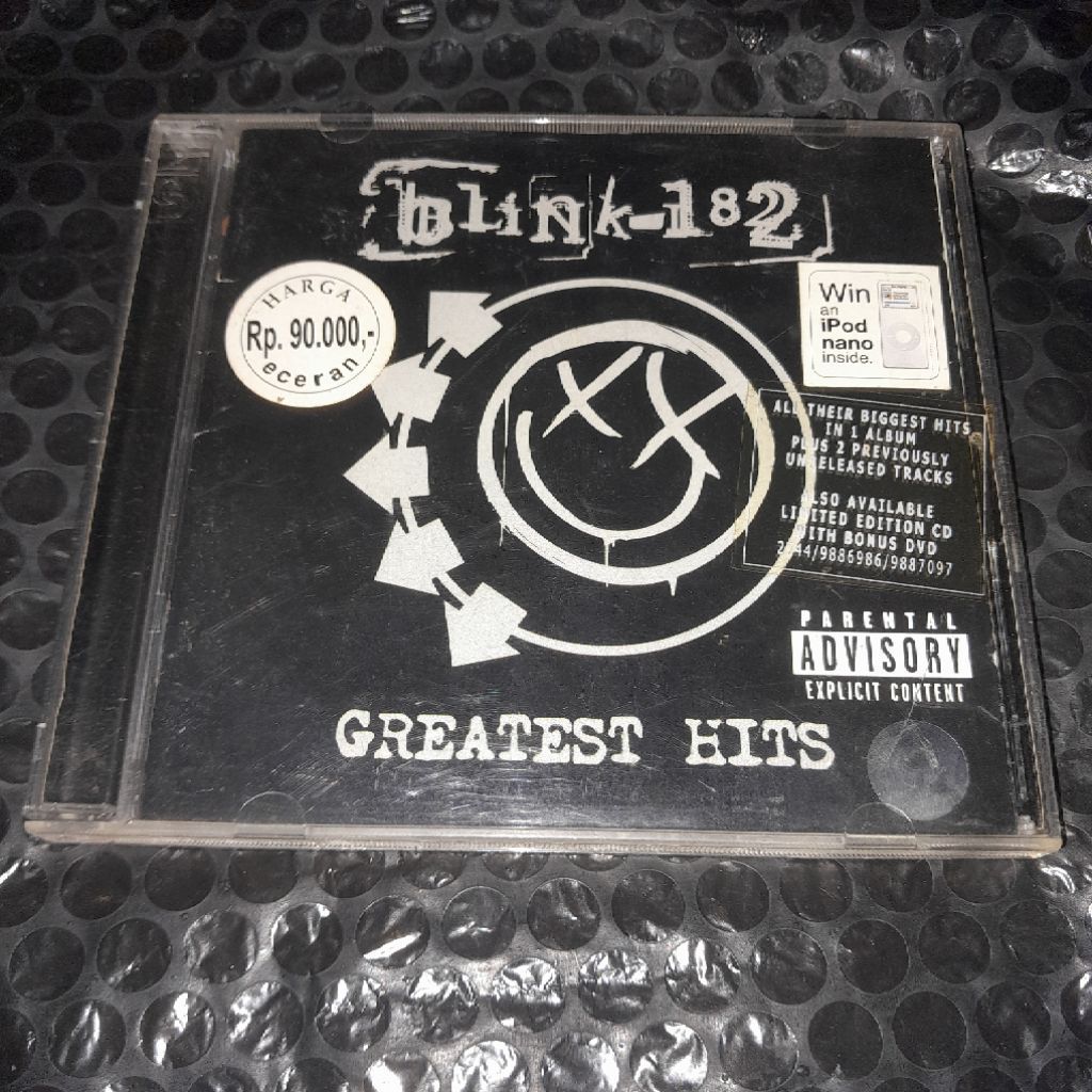 cd blink 182 greatest hits