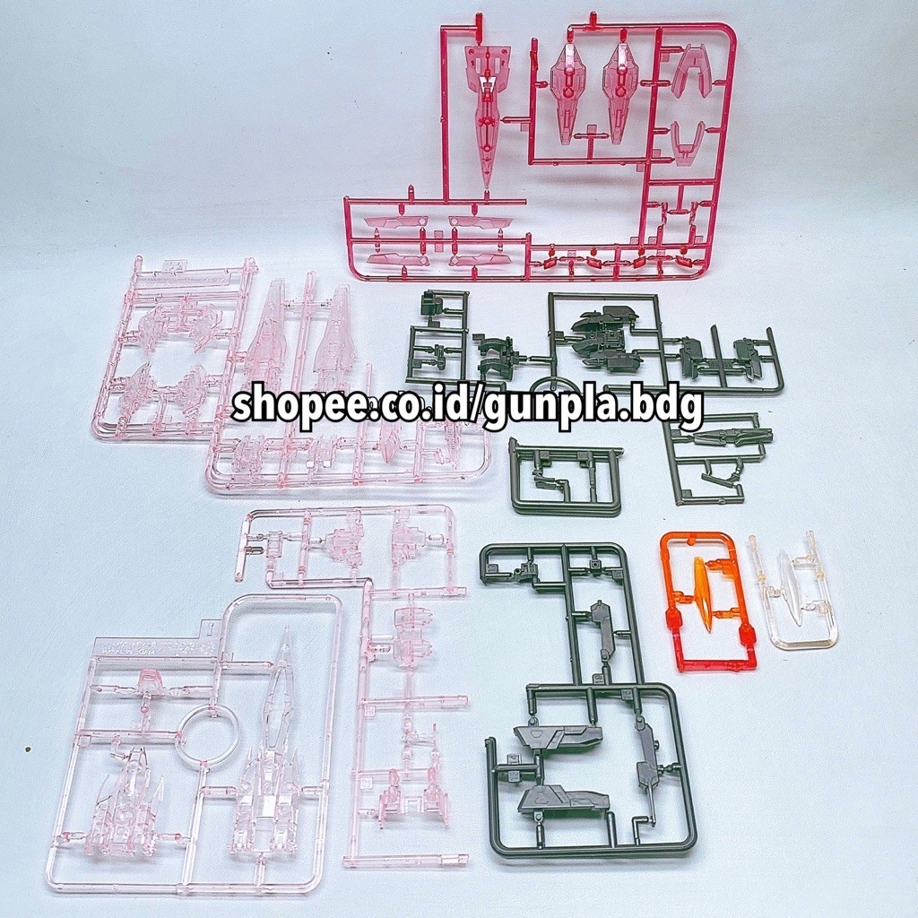 Bandai RG Gundam 00 Raiser TransAm Clear Part 0 Raiser