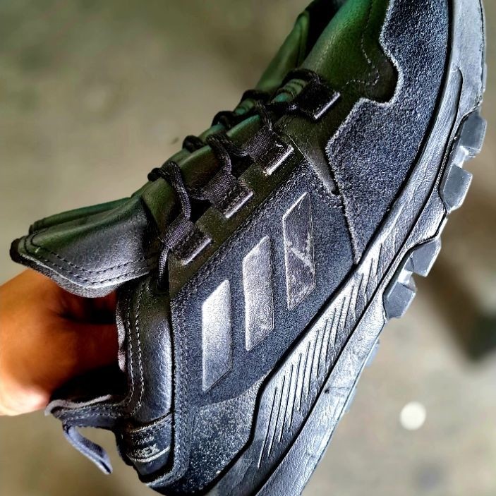 Add__TERREX HIKSTER LEATHER TRAILRUN ORIGINAL (CHINA)