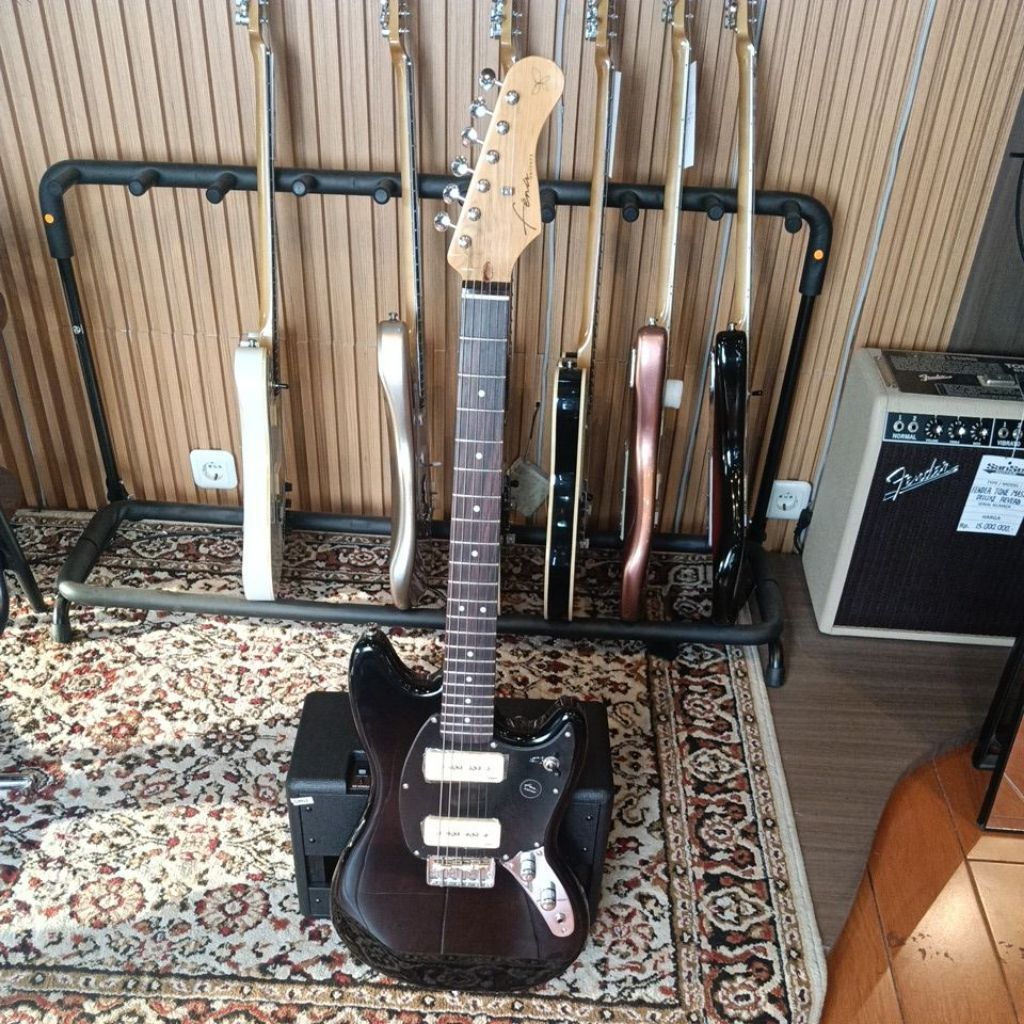 Cort X200-BK Gitar Elektrik 6 Strings Black Gloss