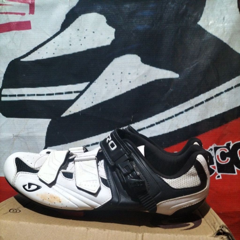 Sepatu Sepeda Cleat RB size 46 insole 29.5