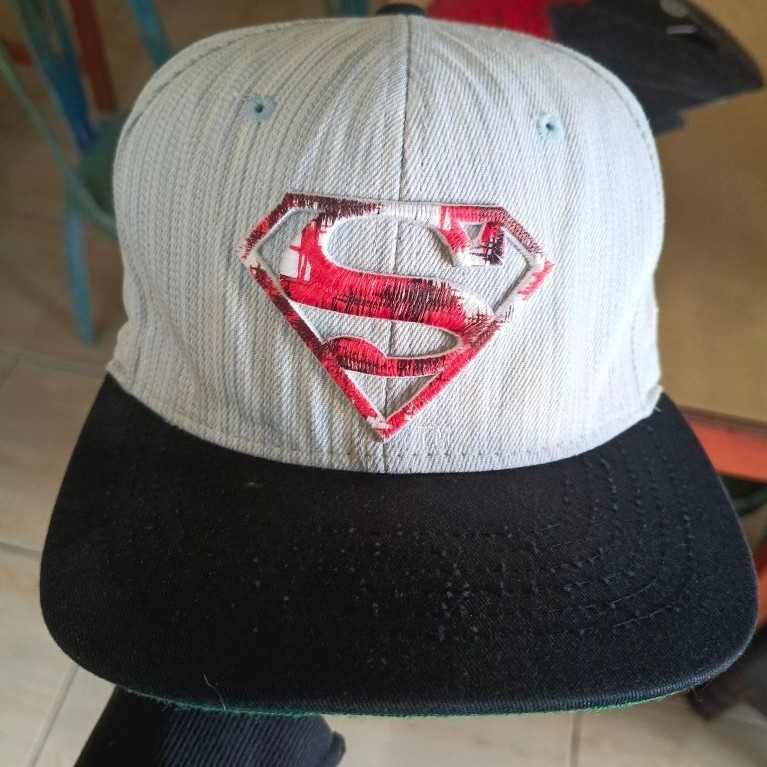 Topi Superman Warner Bros