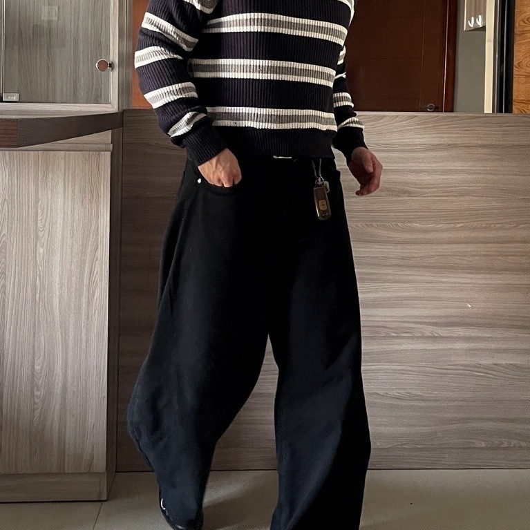 Reworked Cropped Spao Knit