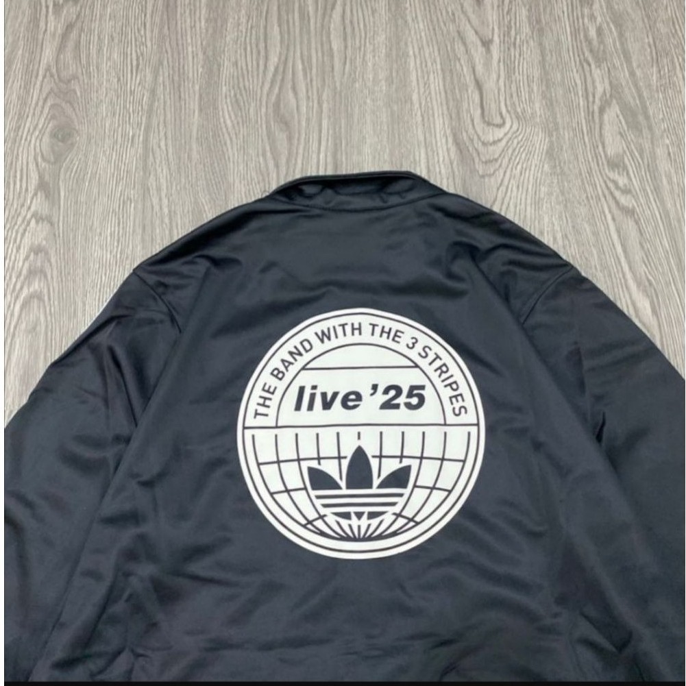 tracktop Adidas oasis