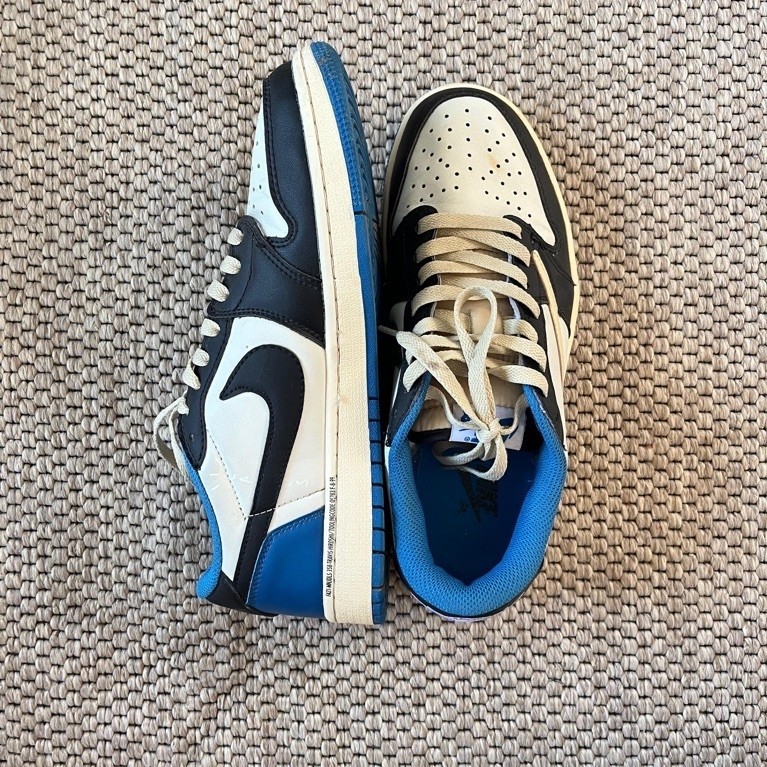 Nike Air Jordan 1 Low x Travis Scott Fragment