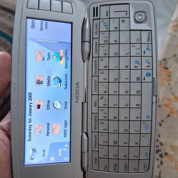 Nokia 9300 communicator hp jadul Nokia Kondisi baik second mulus