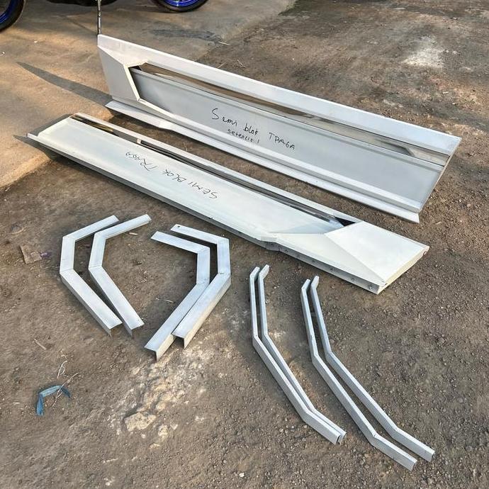 BEMPER SAMPING TRAGA MODEL BLOK SEMI HEREX. PENGAMAN SAMPING TRAGA MODEL BLOK & BLOK SEMI HEREX. RAM