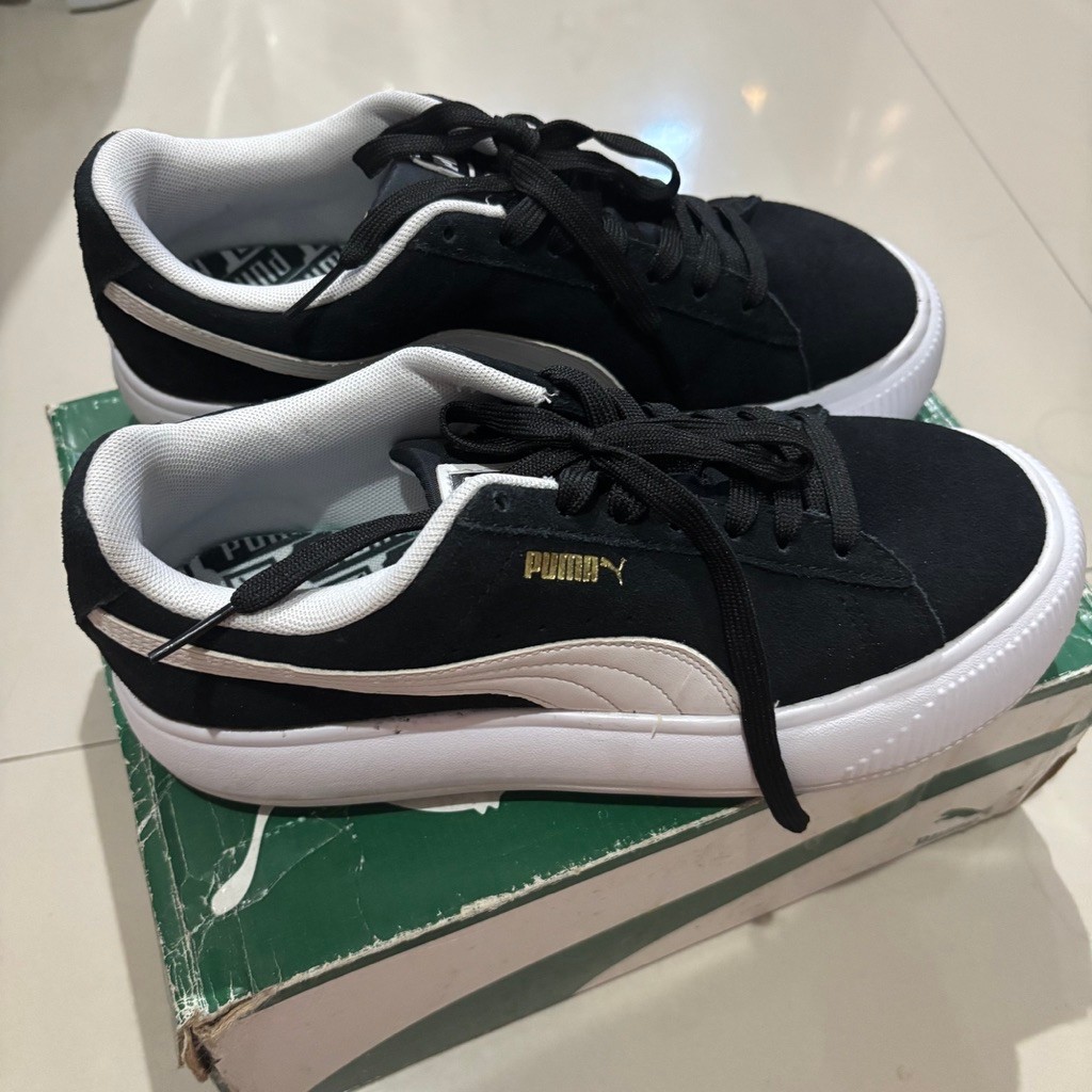 Sepatu Sneakers Puma Wanita Suede Mayu (Preloved)