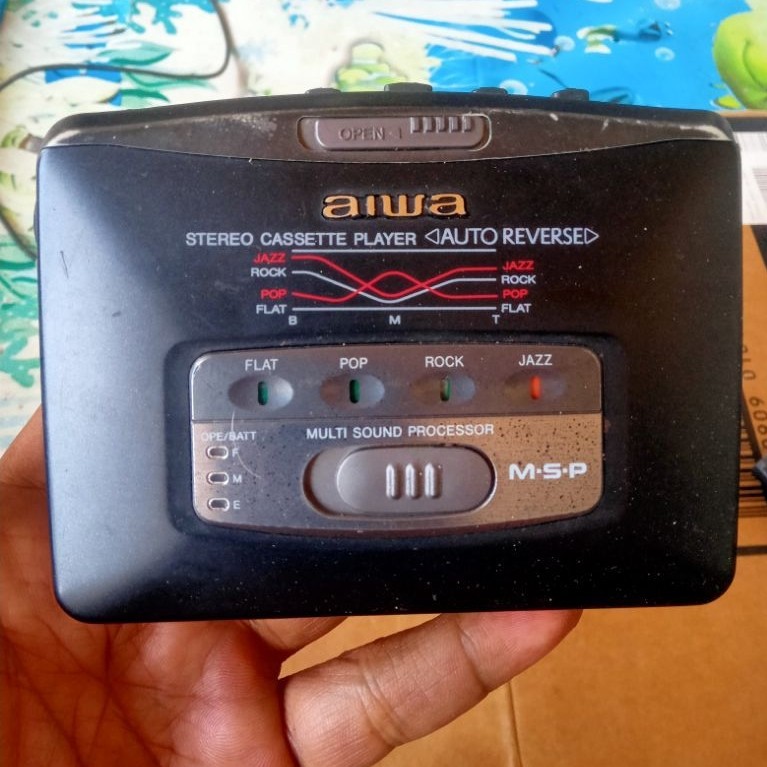 AIWA  Walkman