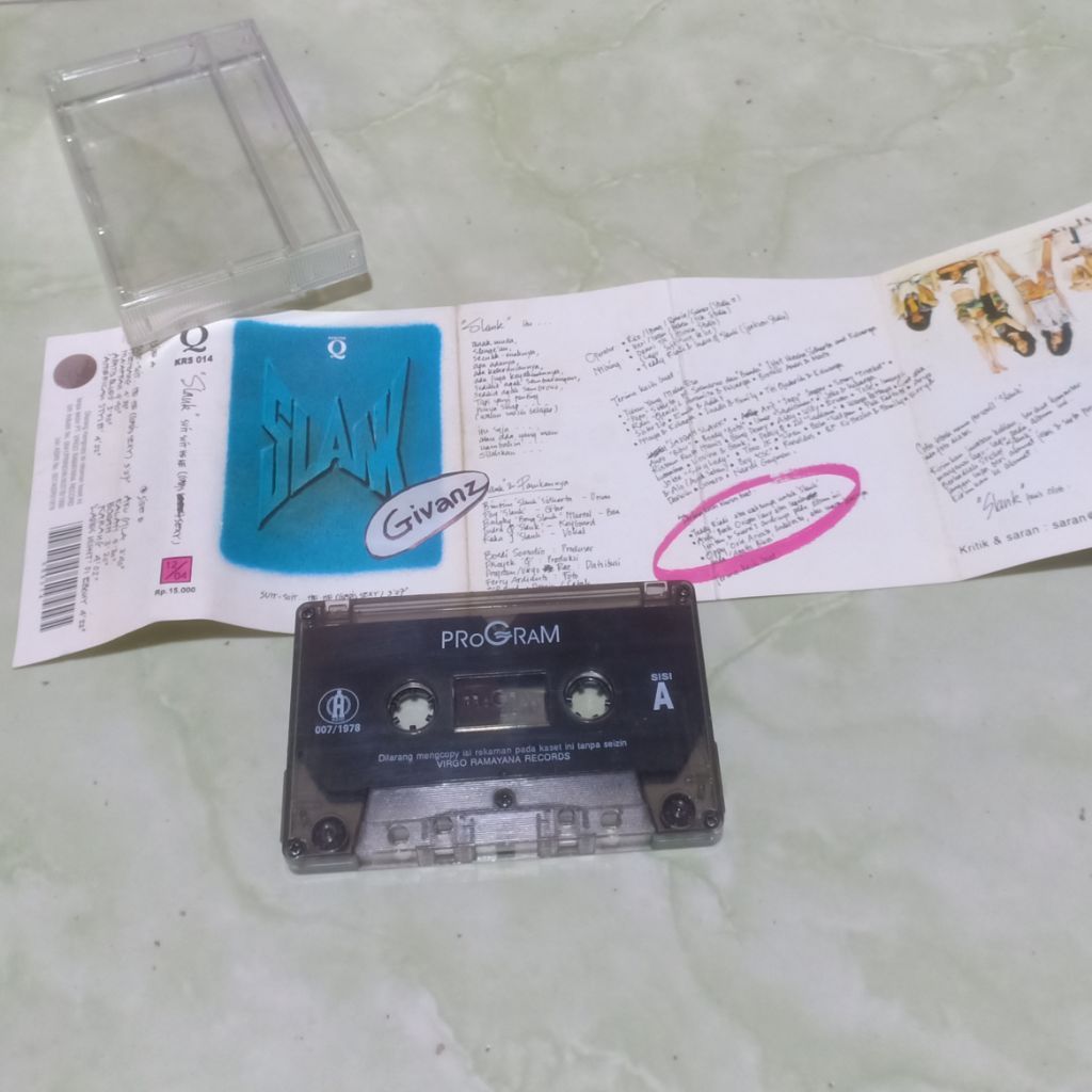 kaset pita SLANK - Suit suit