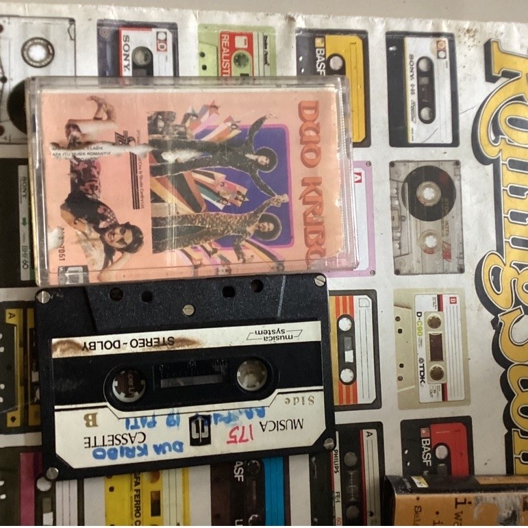 kaset pita duo kribo pencarter roket