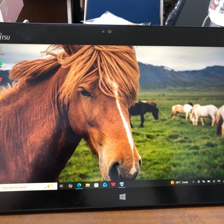 tablet windows Fujitsu R727 second
