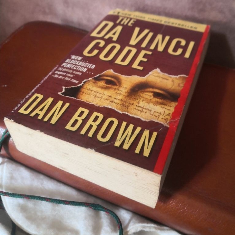 vintage novel import jadul berbahasa inggris the davinci code by Dan brown