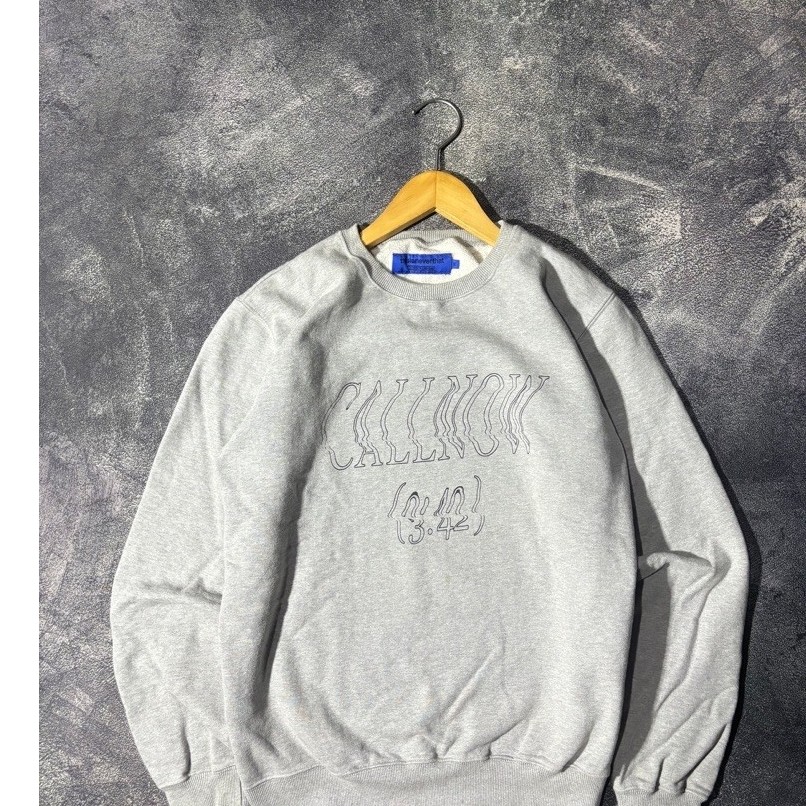 crewneck this is never that
