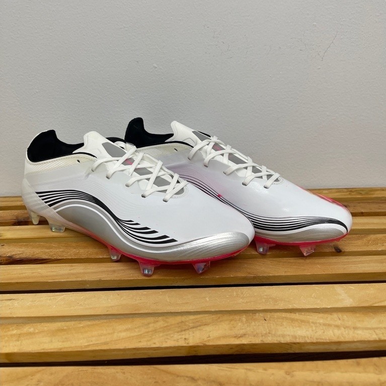 Sepatu Bola F50 Elite Laces Messi Prestig10