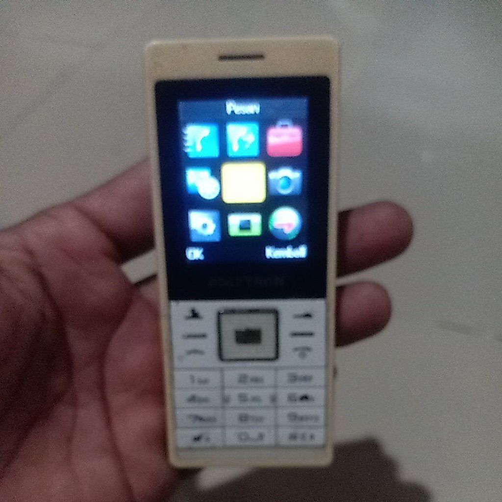 HP POLYTRON C205 + MMC 2GB second NORMAL 100% siap pakai