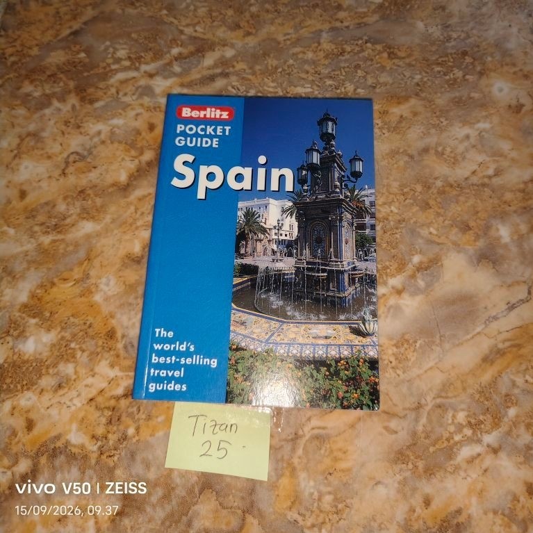 Buku Pocket Guide Spain