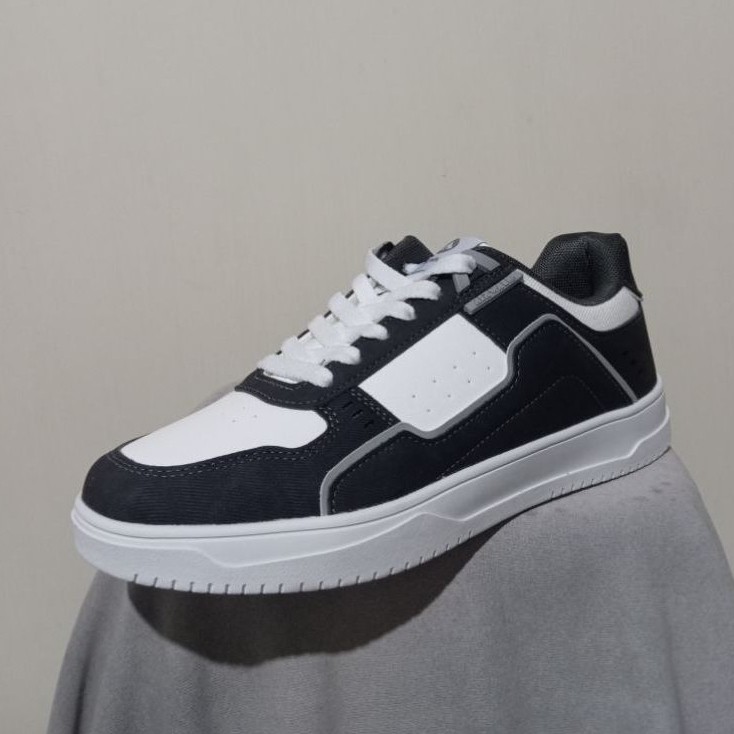 Sepatu Airwalk Emin White Grey Original