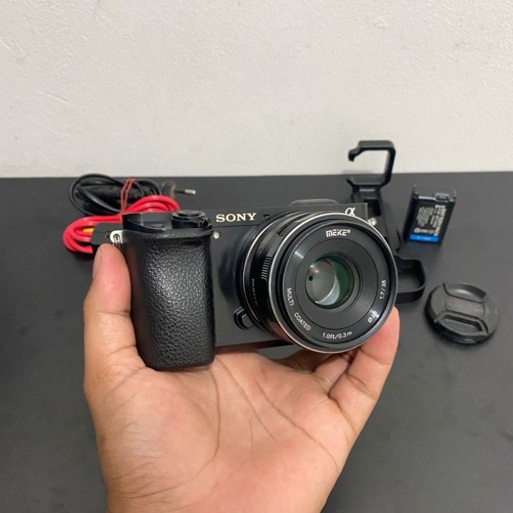 SONY A6000  (SECOND)