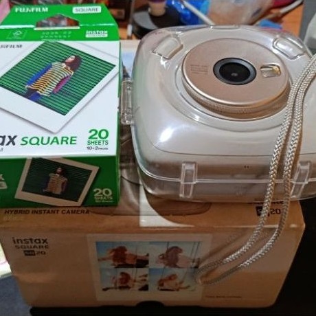 instax square sq20 beige