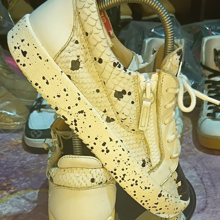 GIUSEPPE ZANOTTI