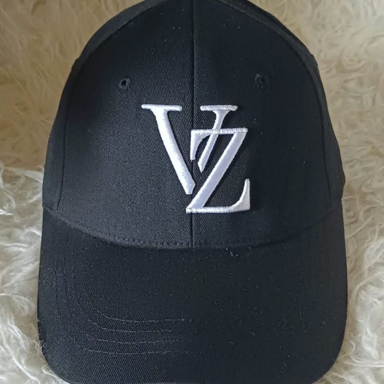 Topi VARZAR Monogram Big Logo Overfit Buckle Cap