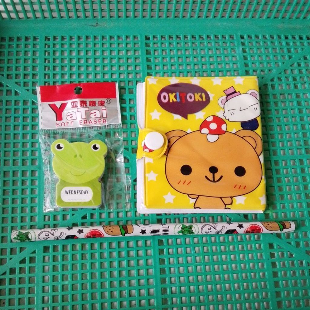paketan Kertas Penghapus YaTai Penghapus Lembut Bentuk Katak Putih Hari Rabu dengan Buku Catatan OKI