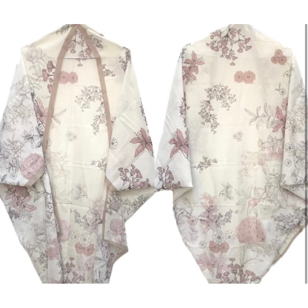 [Preloved]-Outer Scarf Motif Bunga