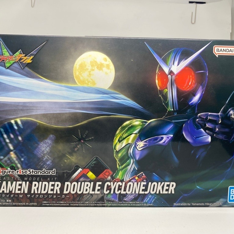 Figure Rise Standard Kamen Rider Double Cyclone Joker Bandai Namco