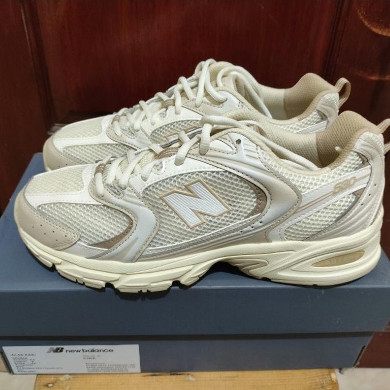 NB 530 Beige Angola