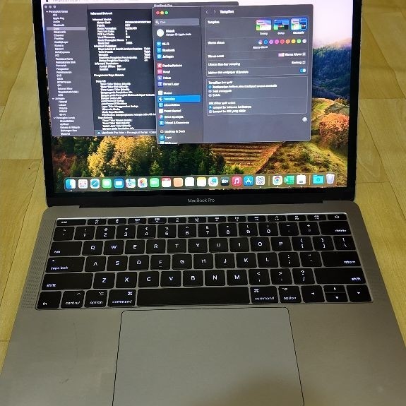 Macbook Pro Retina 2017 i5 8/256gb murah