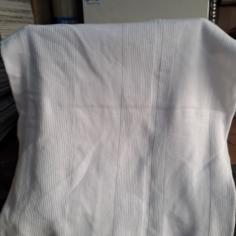 Kain Majun Bahan kaos Dalam