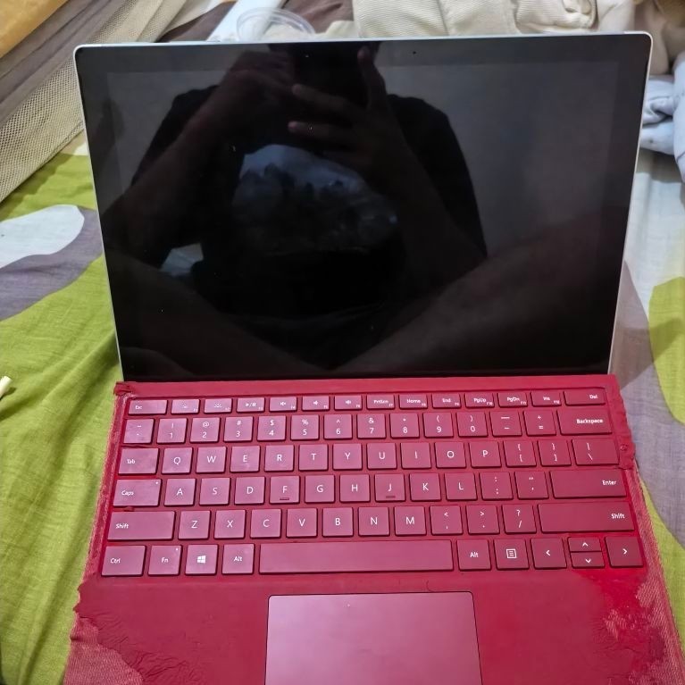 Microsoft surface pro 7 core i5 gen 10 256gb/8gb