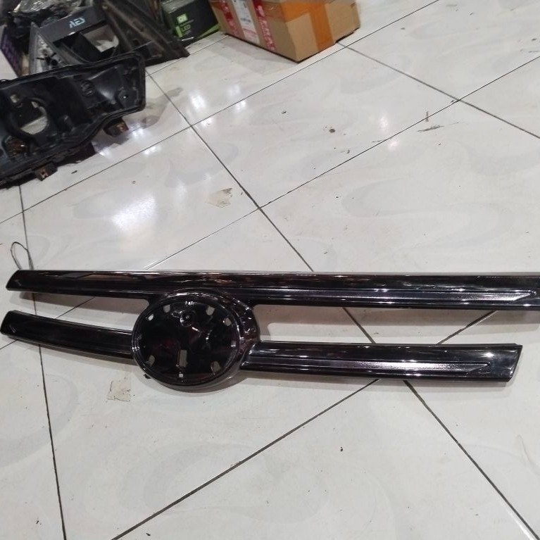 grill rush Terios 2018-2022. grill rush 2018-2022  black smoke original