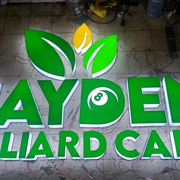 huruf timbul akrilik lampu