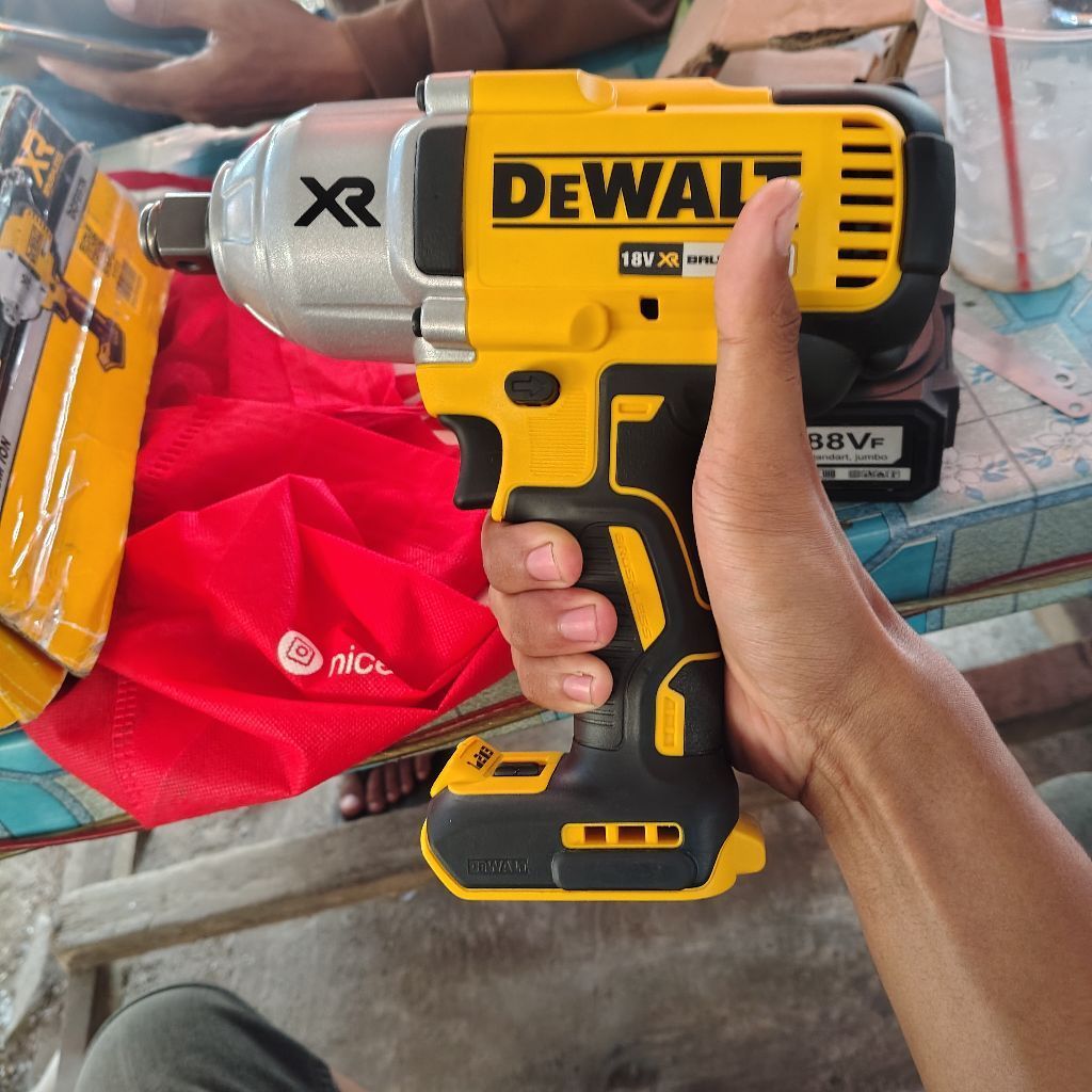 Impact Dewalt DCF897N Unit Only