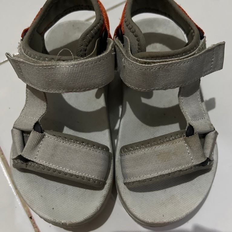 Sepatu sandal anak Jackson - Preloved