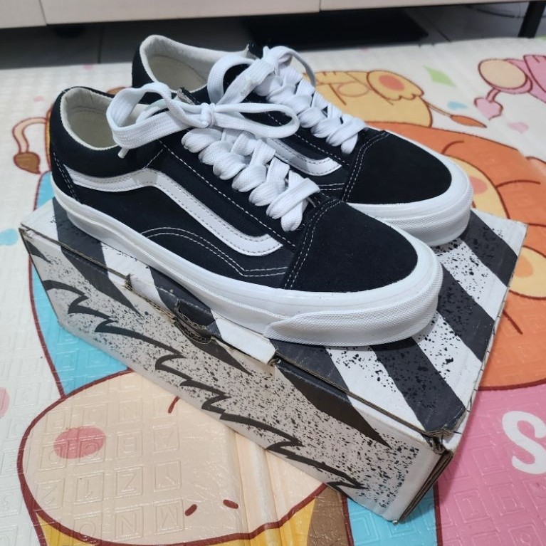 Dijual Vans Old skool vault OG LX